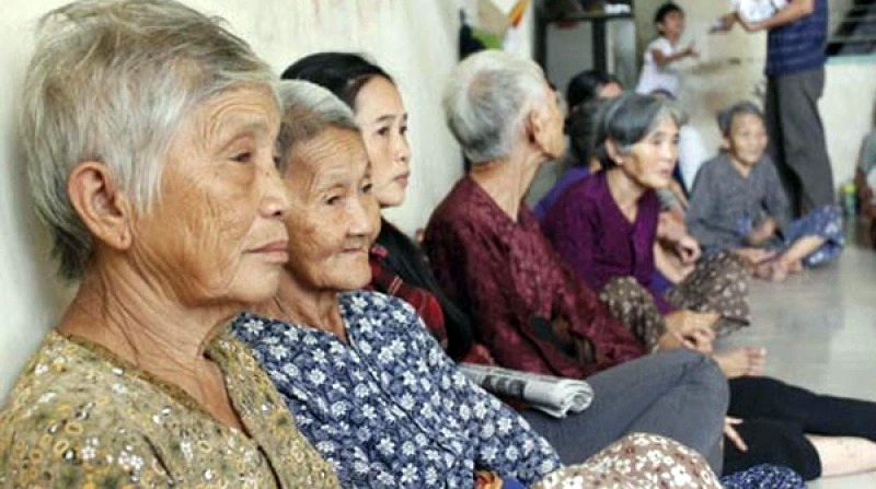 Vietnam urged to harness “golden population” as rapid ageing looms